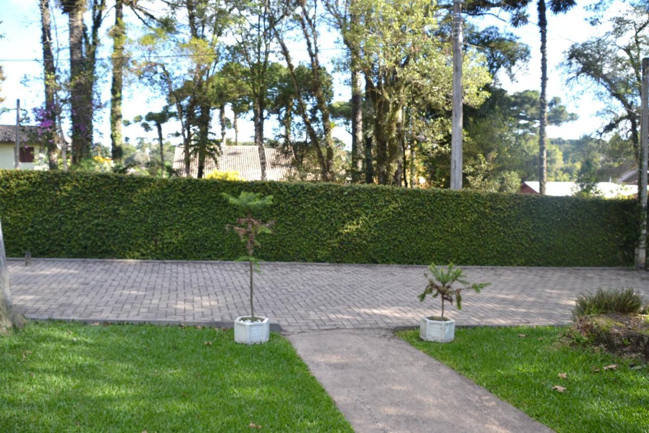 Hotel Pousada Dos Pinheiros Канела Экстерьер фото